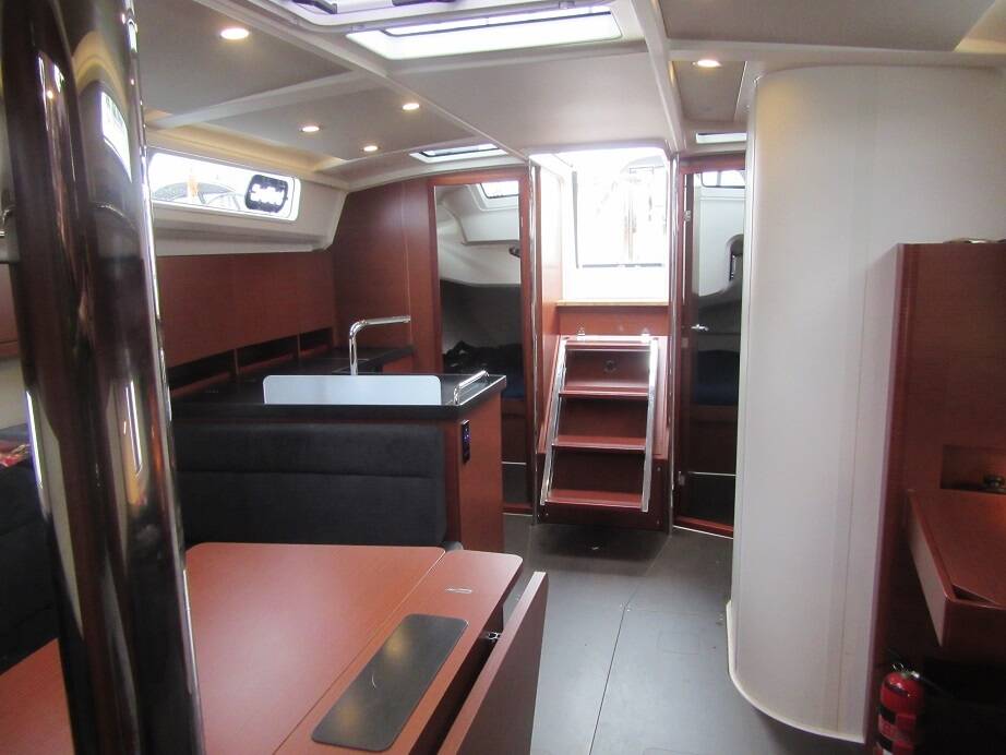 Hanse 418 Nine