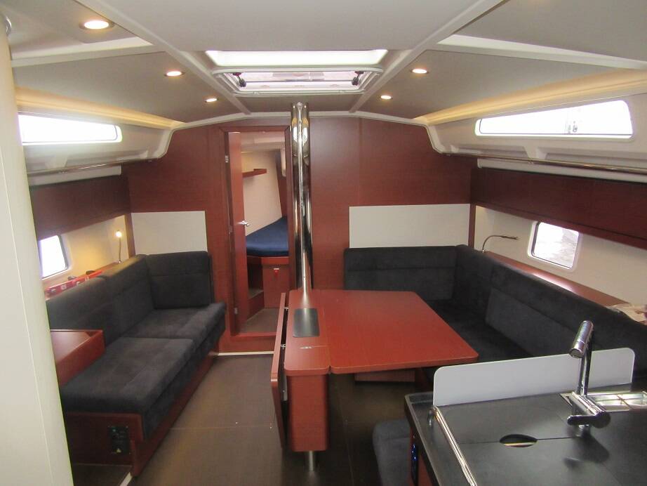 Hanse 418 Nine