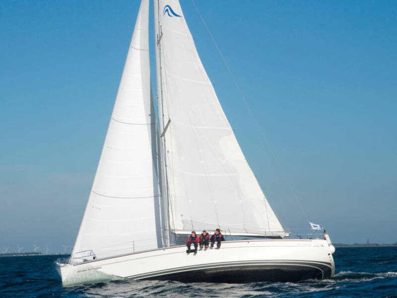 Hanse 430e • Divine Caroline