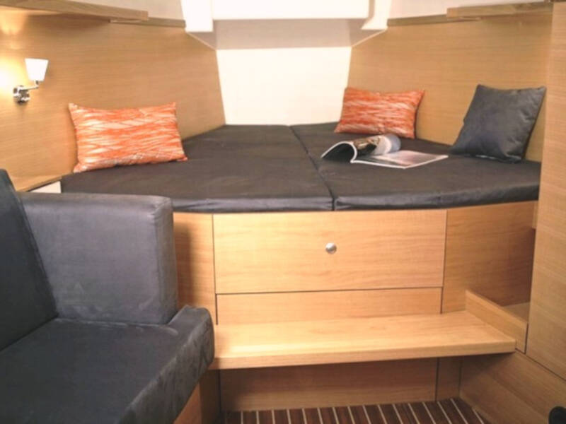 Hanse 430e Divine Caroline