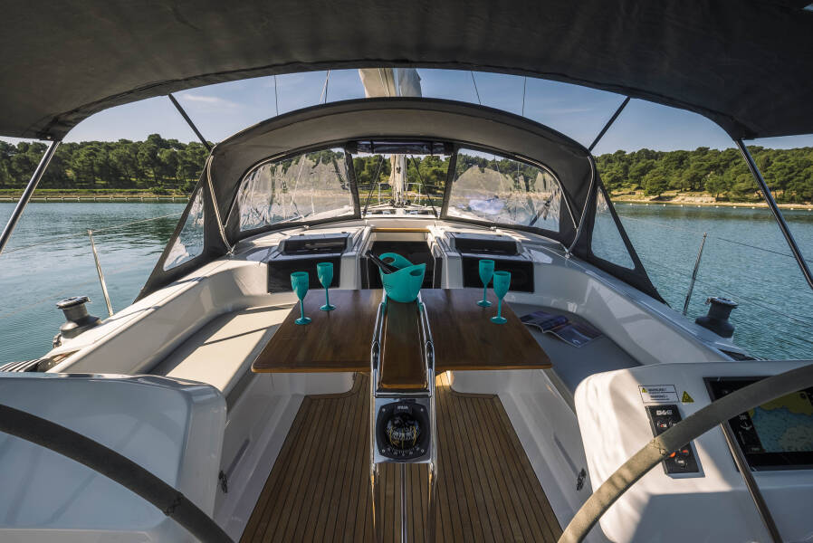 Hanse 458 Big Blue