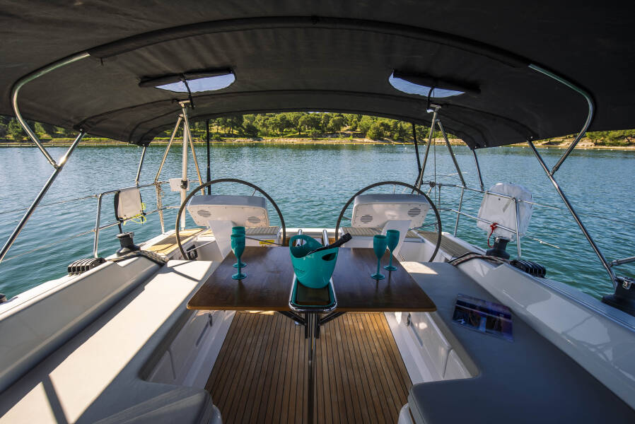 Hanse 458 Big Blue