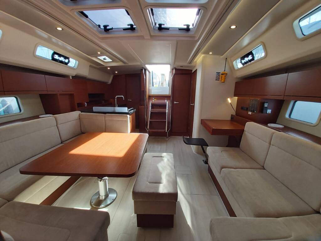 Hanse 458 Astrea