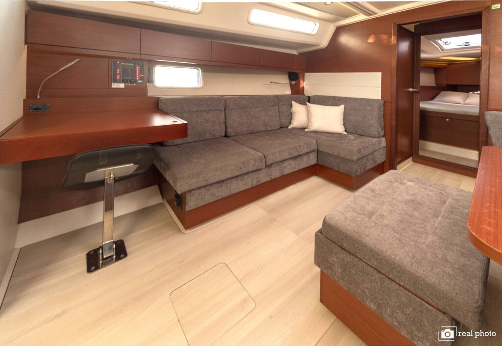 Hanse 458 Bea - Water maker, Solar Panel