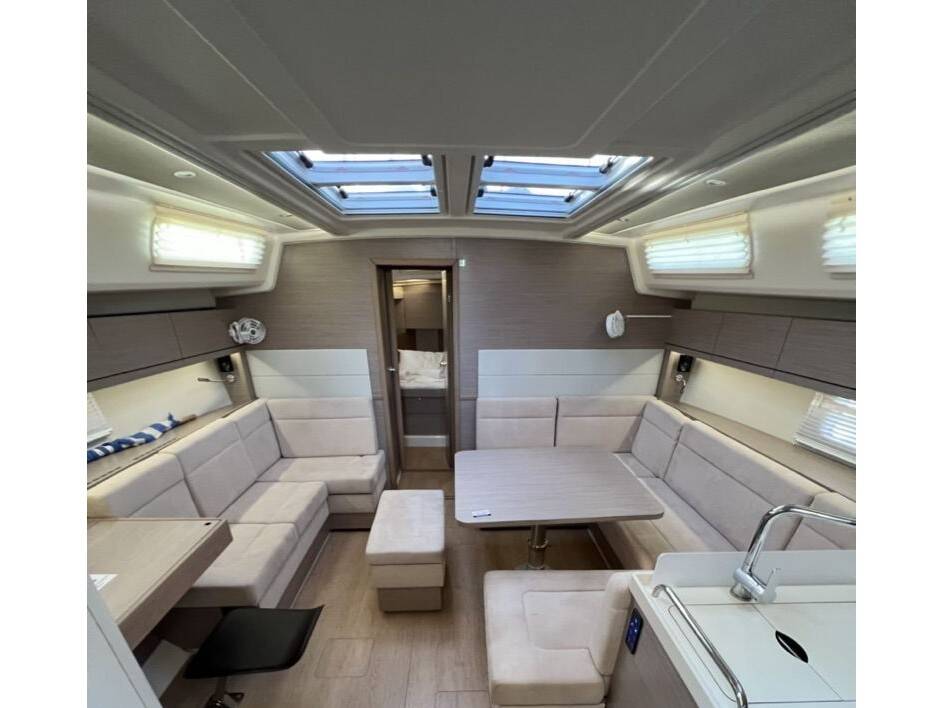 Hanse 458 TBA