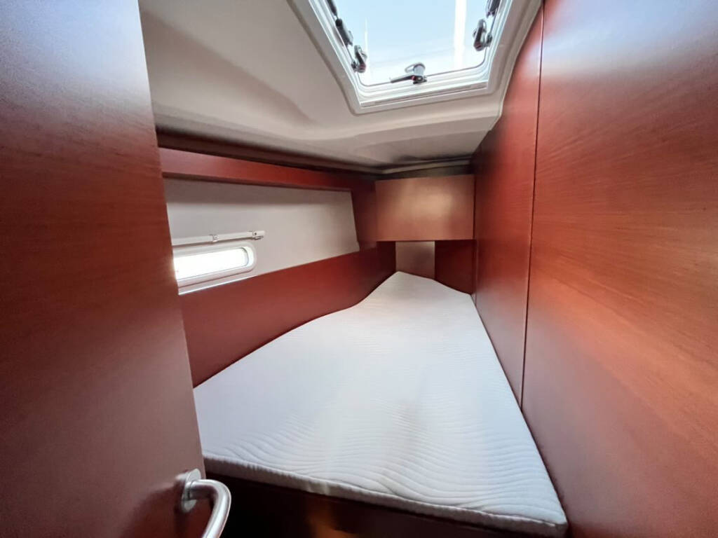 Hanse 458 AVRA