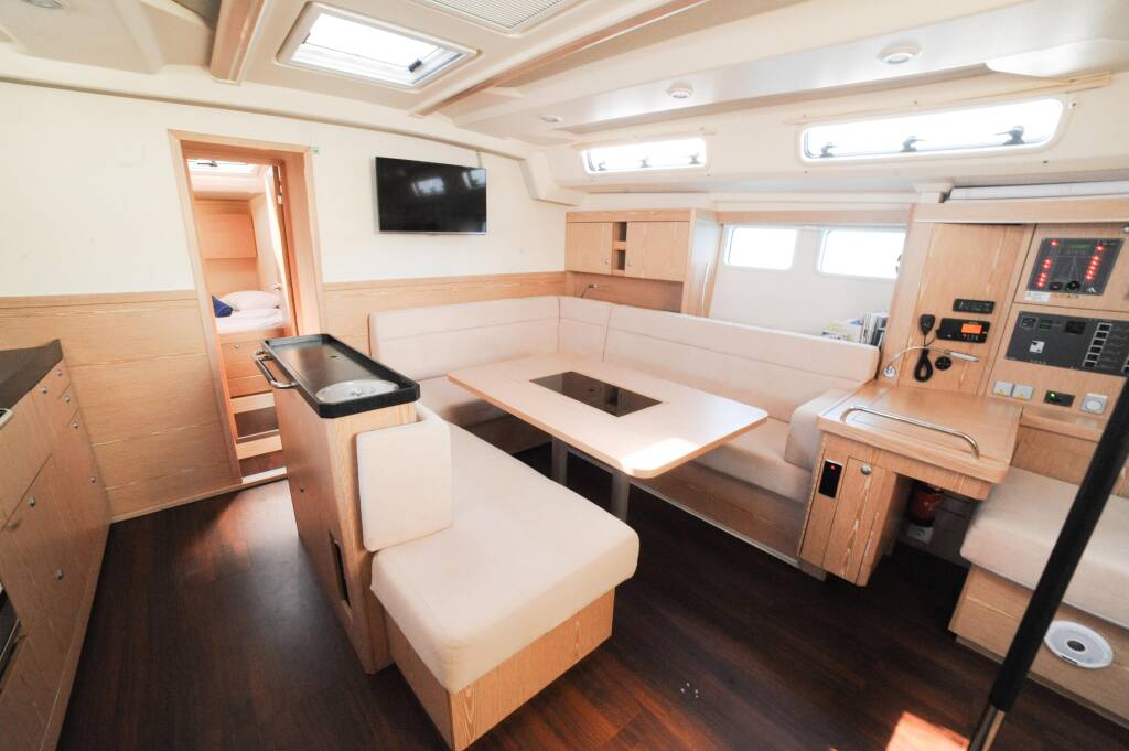 Hanse 505 Ariel