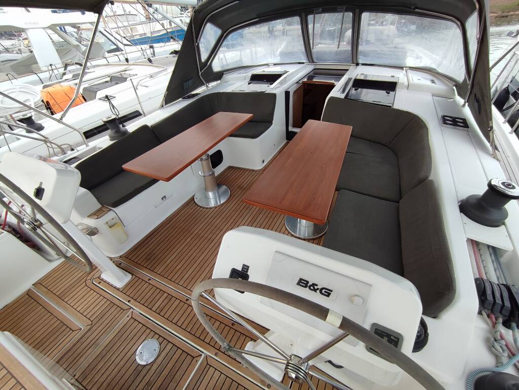 Hanse 508 Change of Seasons