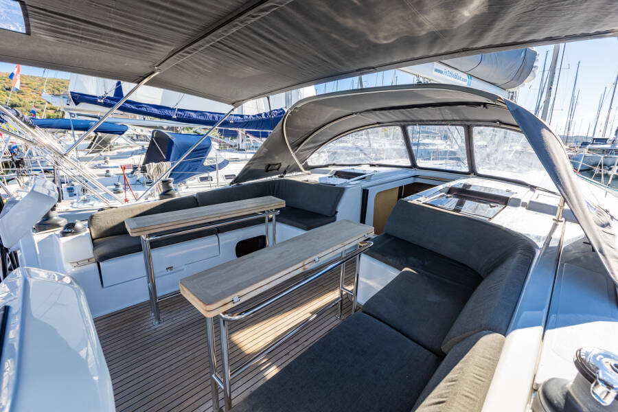 Hanse 508 Box of Chocolate