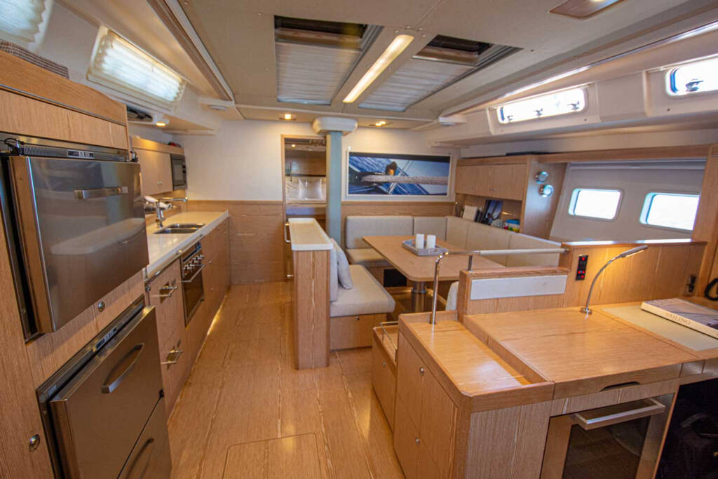 Hanse 575 Kind of Blue