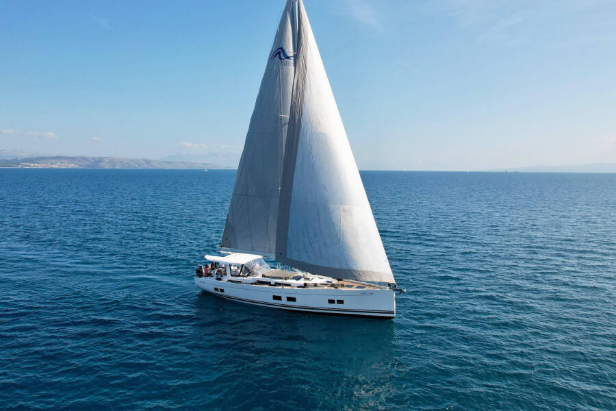 Hanse 588 