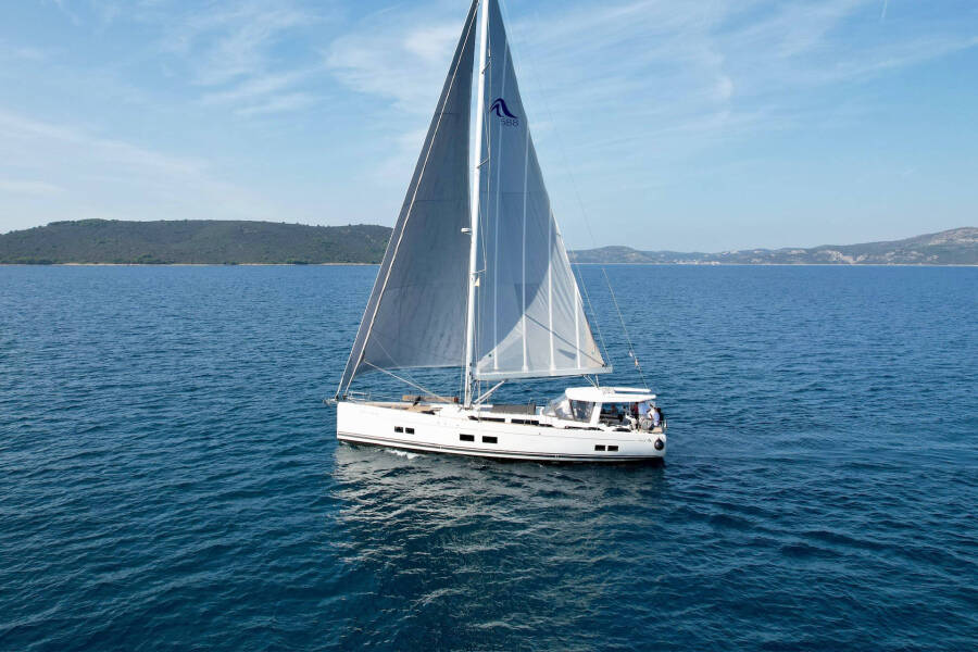Hanse 588 