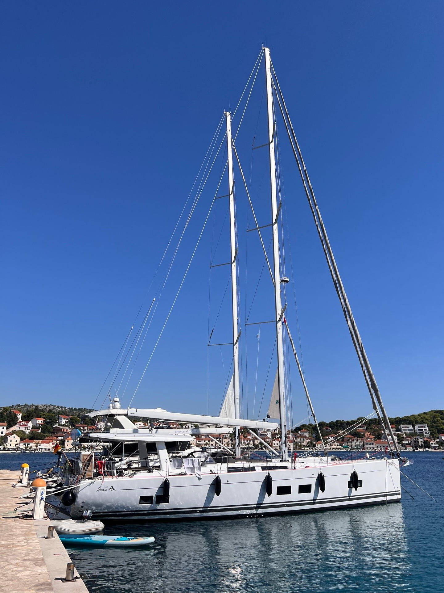 Hanse 588 