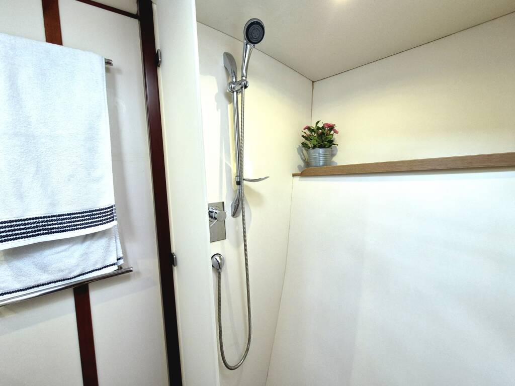 Hanse 630e Sailing Freedom