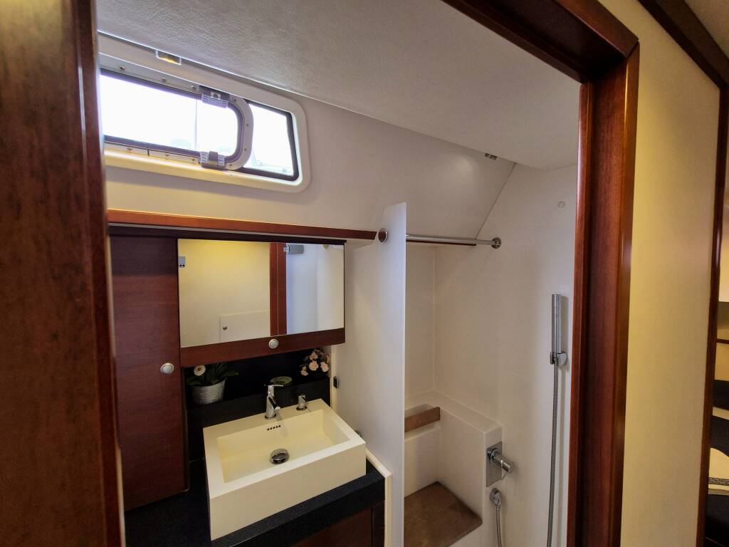 Hanse 630e Sailing Freedom