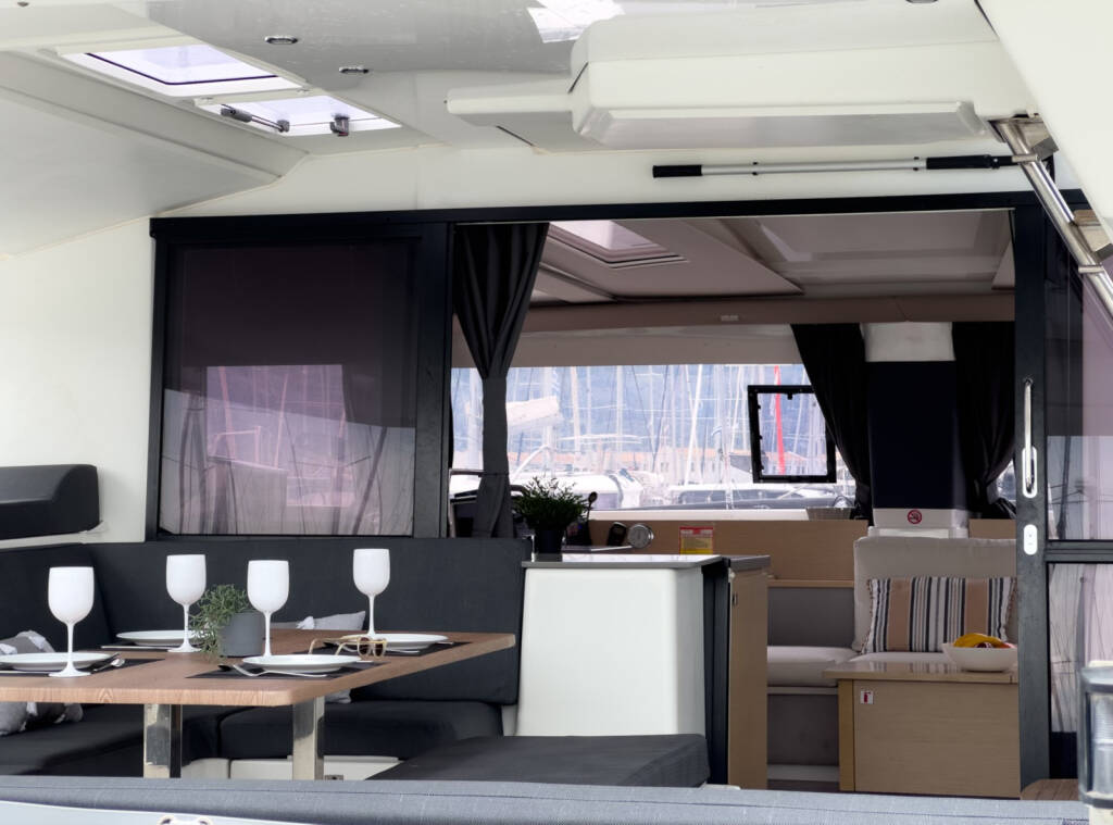 Helia 44 SUNRISE
