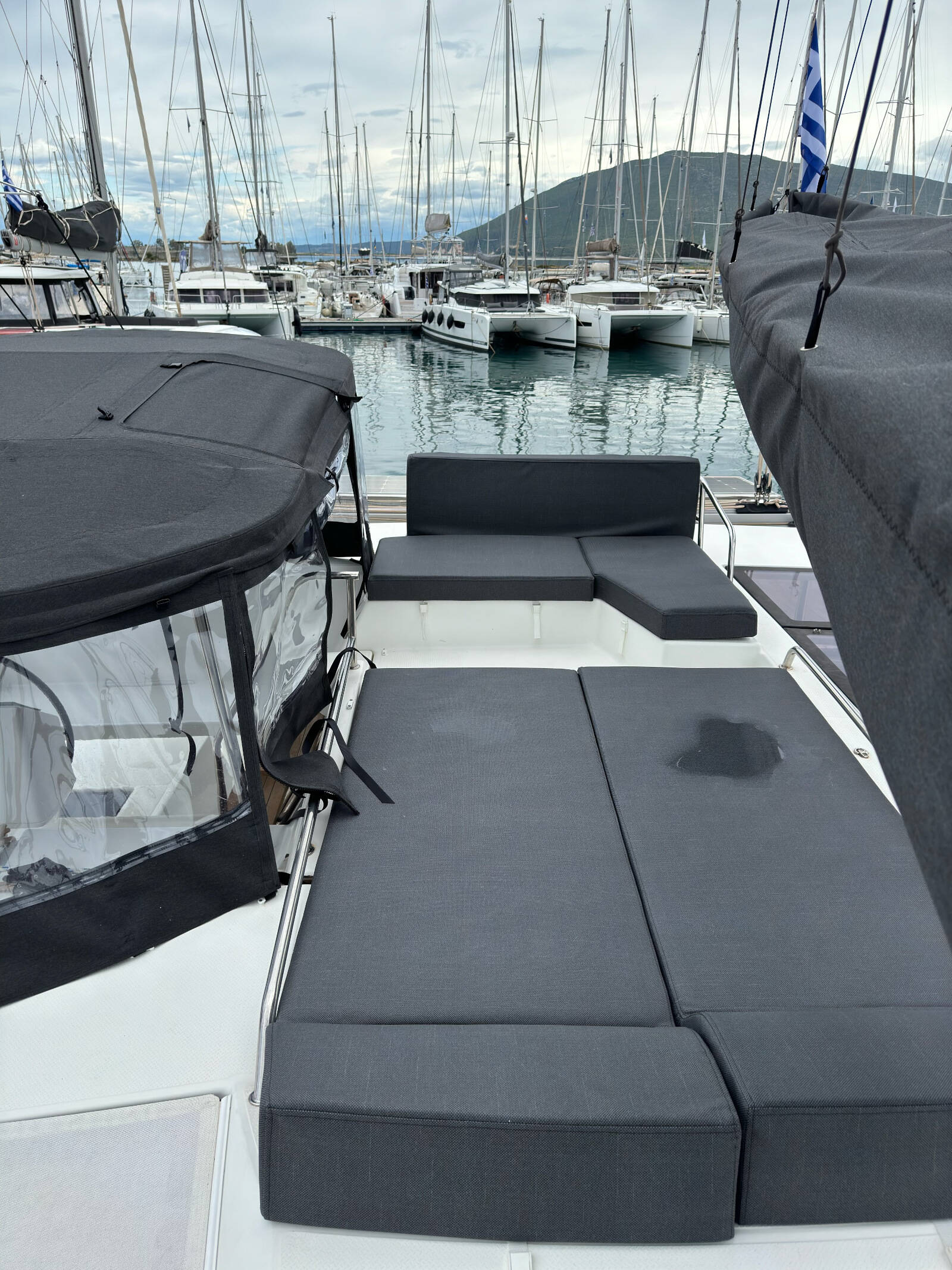Helia 44 SUNRISE