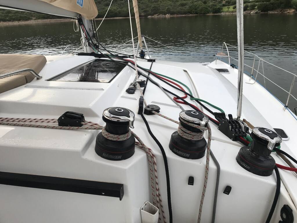 Helia 44 Pixie Dixie (A/C, Generator)