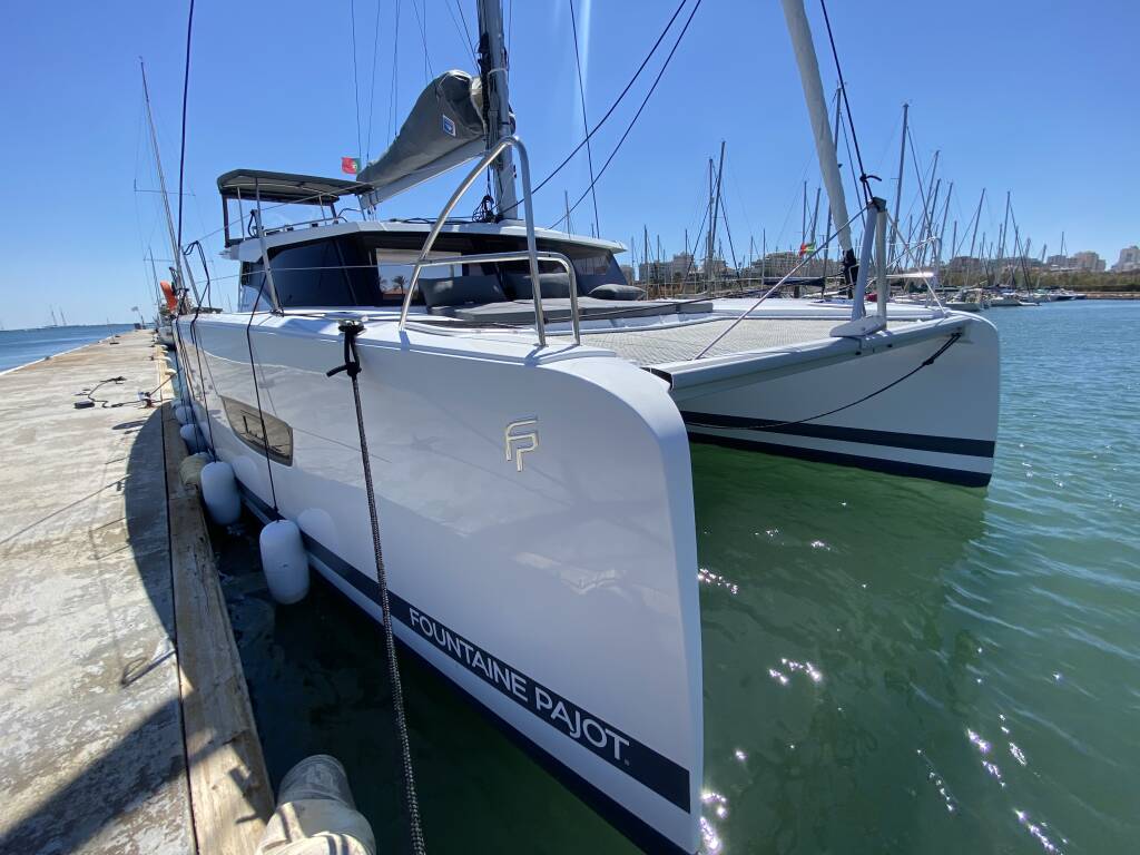 Isla 40 • Foutaine Pajot ISLA 40