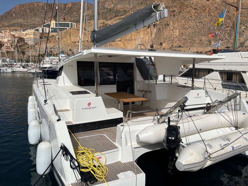 Isla 40 ATLANT