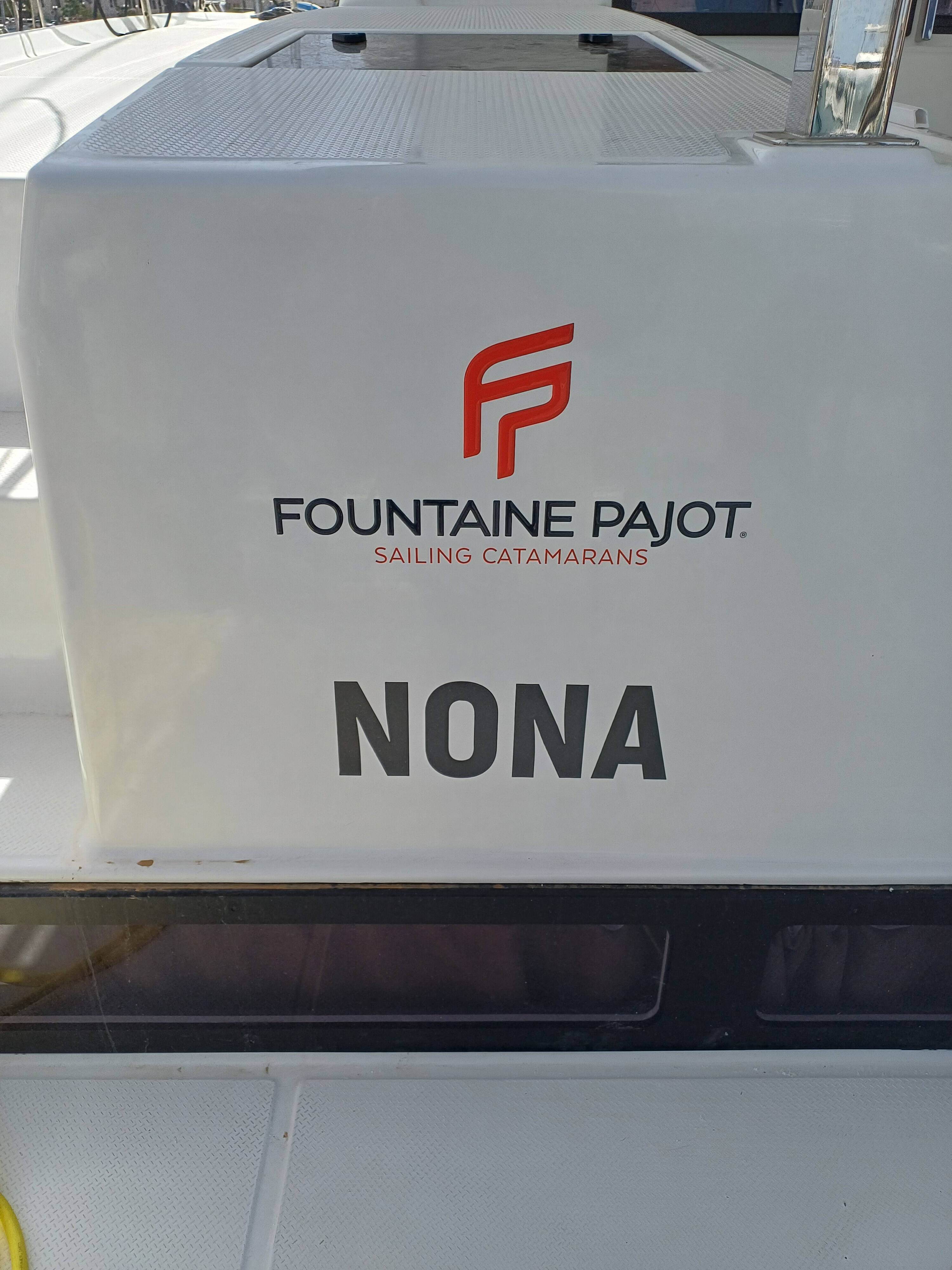 Isla 40 Nona
