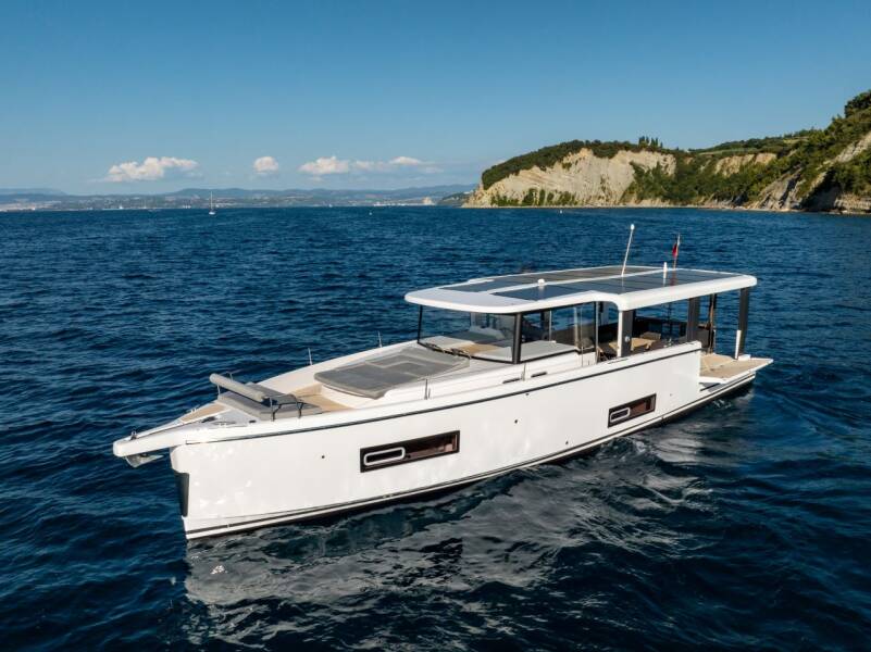 Island Cruising Boat SEALODGE II 