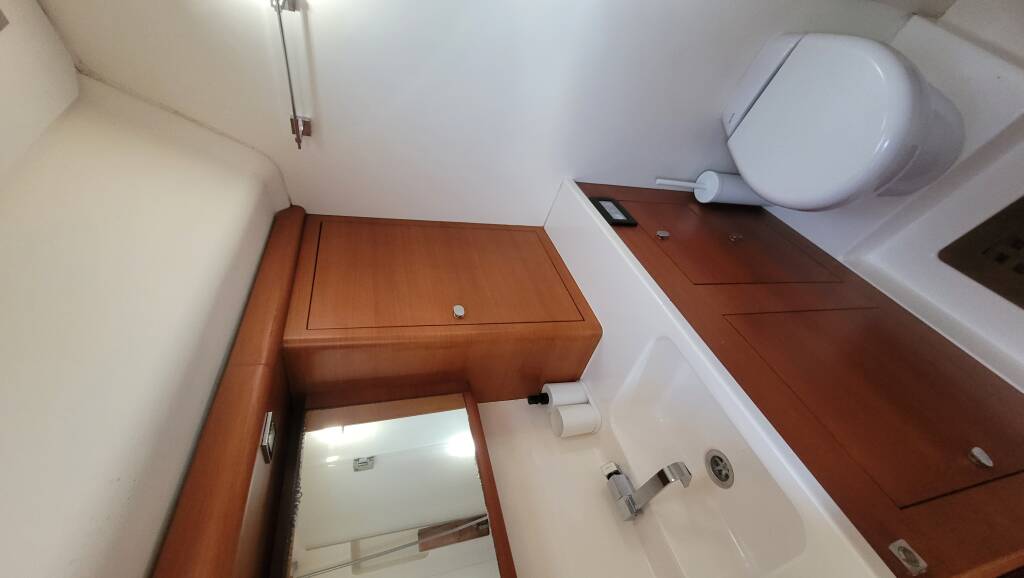 Italia Yachts 13.98 Papillon