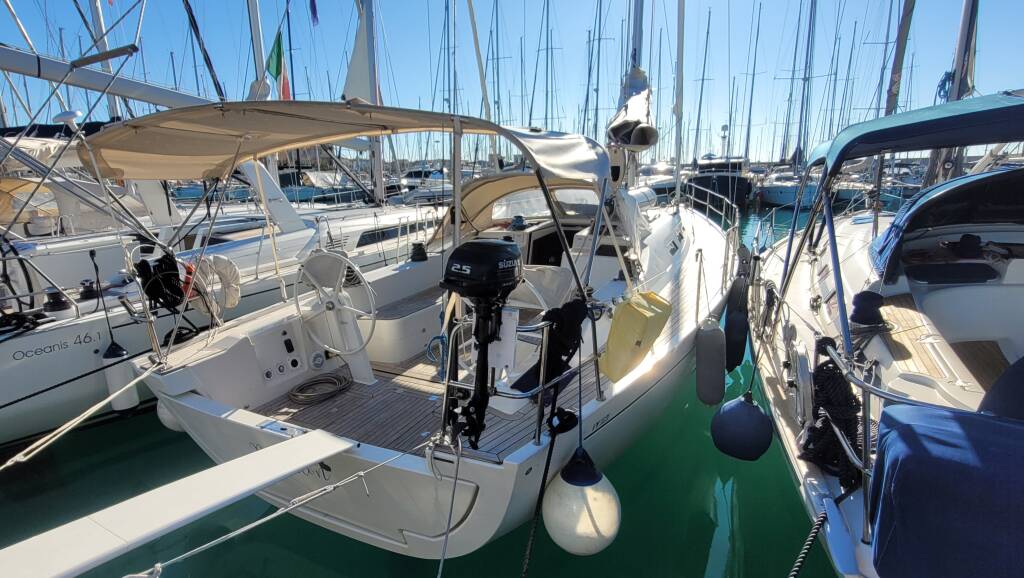Italia Yachts 13.98 Papillon