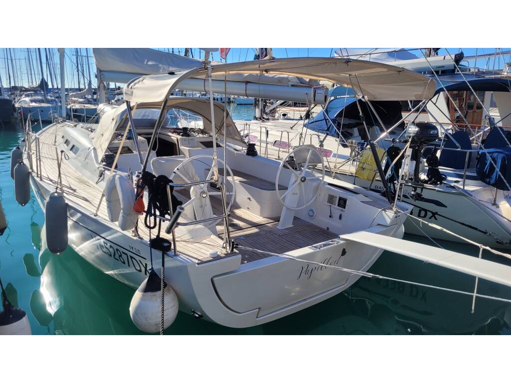 Italia Yachts 13.98 Papillon