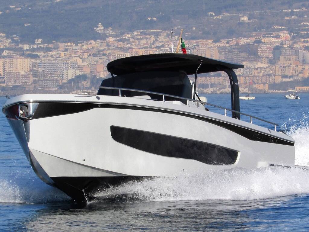 Italyure 38 Federika III