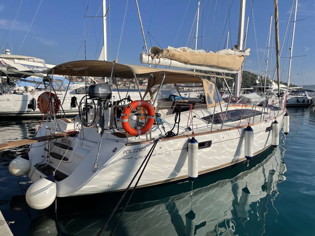 Jeanneau 53 MAKEMO