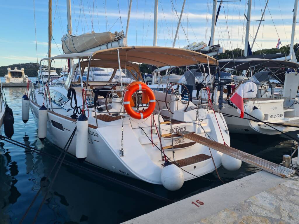 Jeanneau 53 MAKEMO