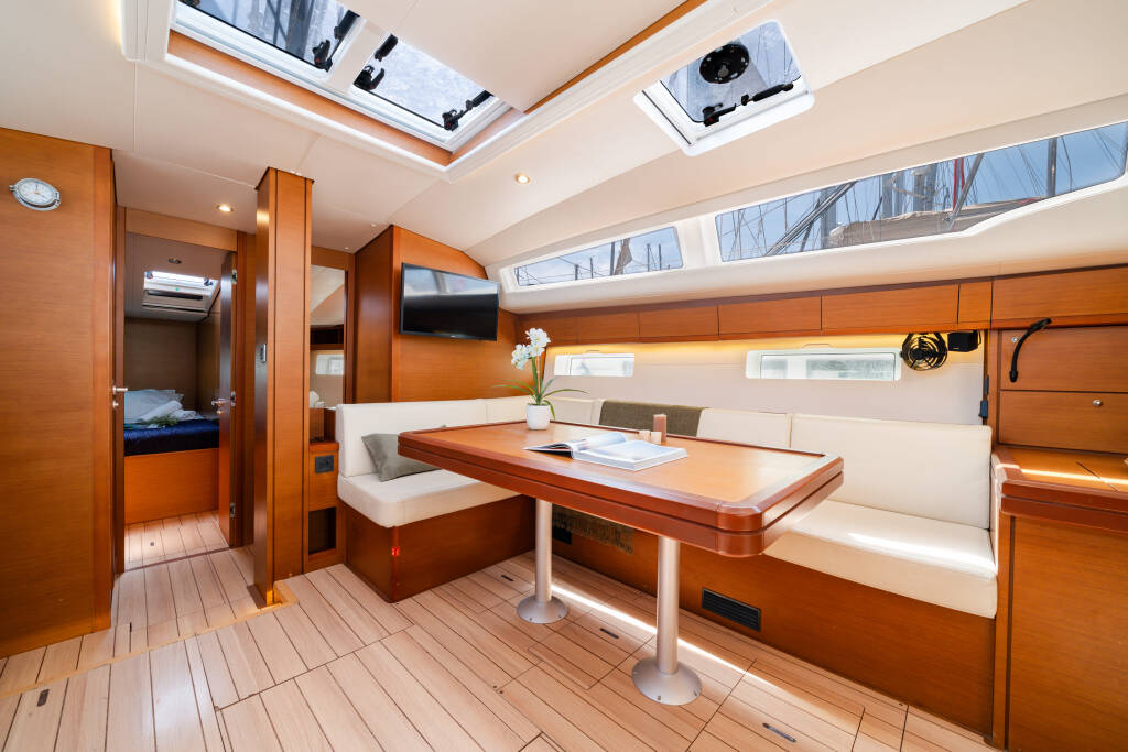 Jeanneau 54 CELENA IV