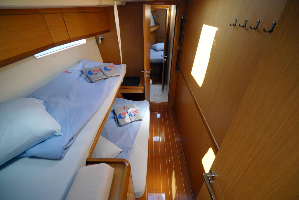 Jeanneau 57 Summerlove
