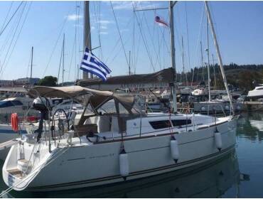 Jeanneau Sun Odyssey 33i • Mare Doro