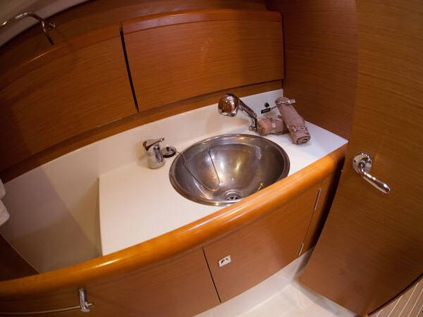 Jeanneau Sun Odyssey 33i Mare Doro