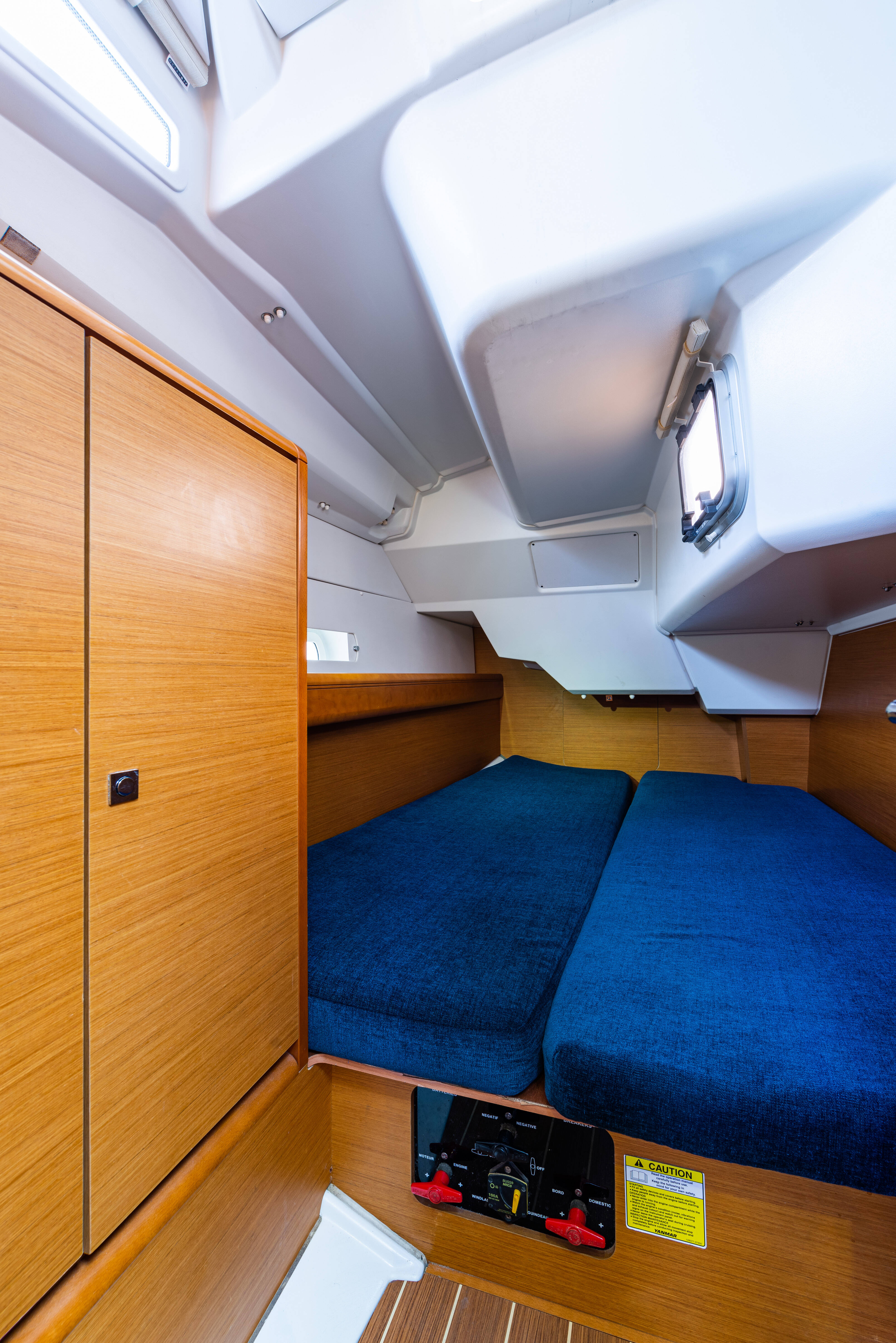 Jeanneau Sun Odyssey 379 Amor Fati