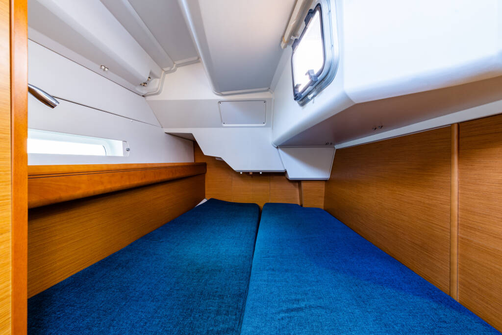 Jeanneau Sun Odyssey 379 Amor Fati