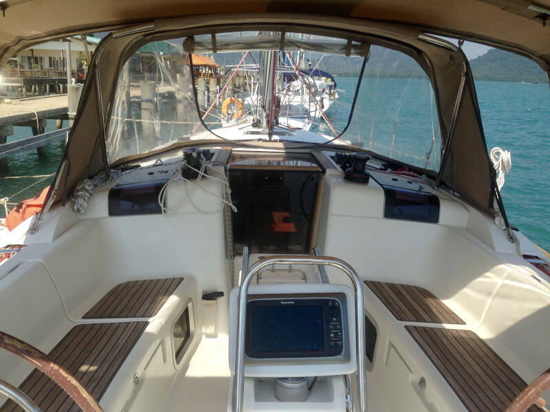 Jeanneau Sun Odyssey 409 T-Punch