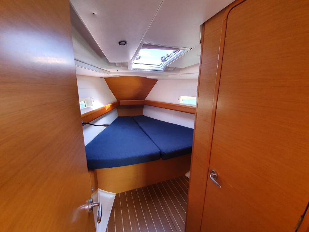 Jeanneau Sun Odyssey 409 T-Punch