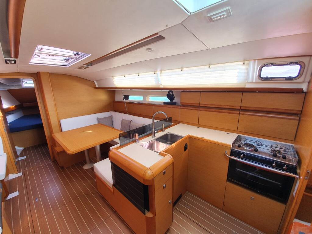 Jeanneau Sun Odyssey 409 Malee