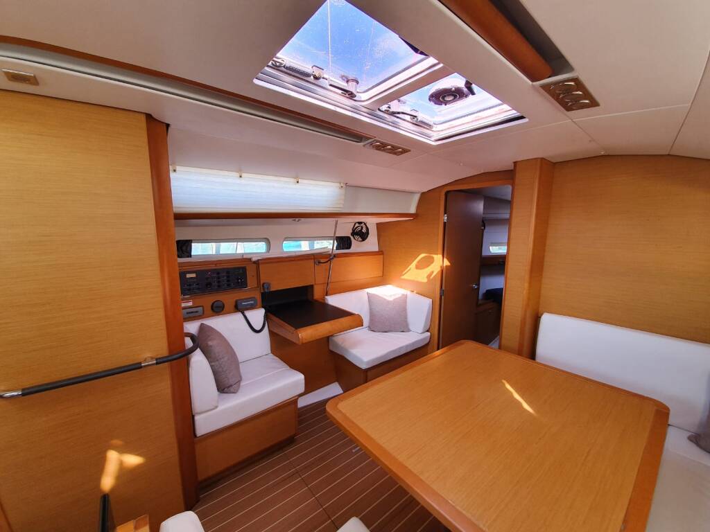 Jeanneau Sun Odyssey 409 Malee