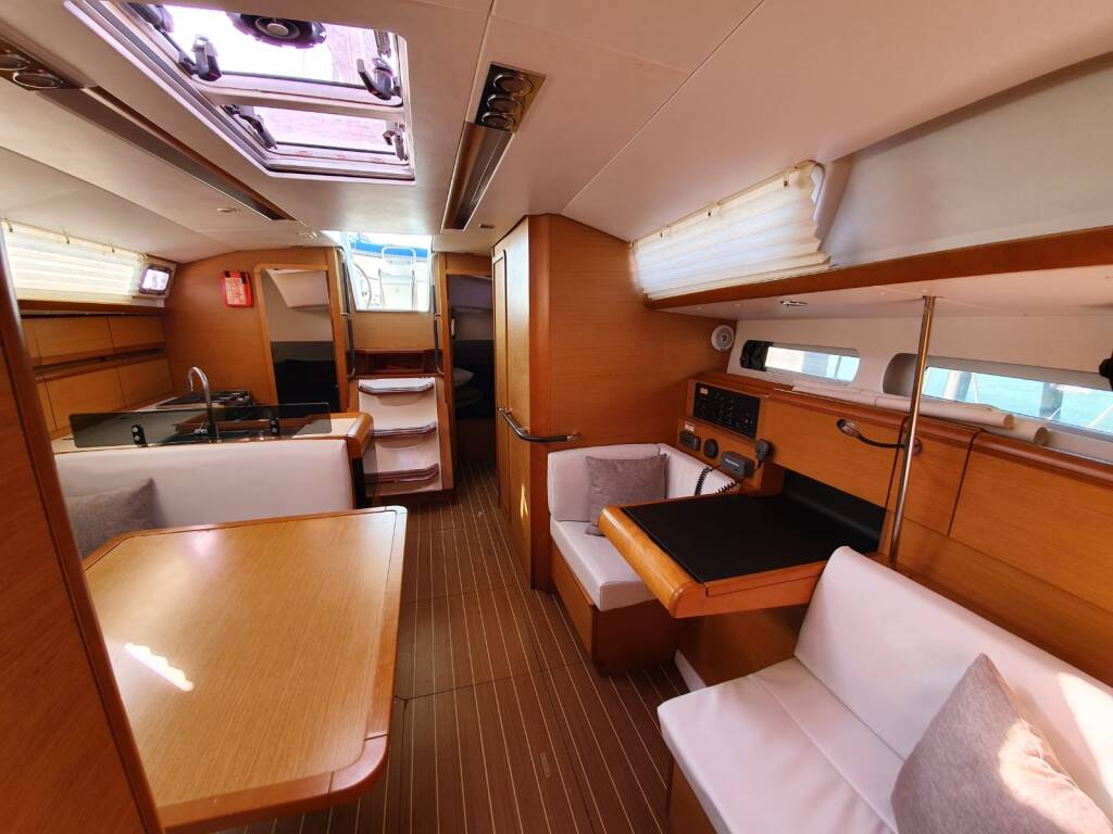 Jeanneau Sun Odyssey 409 Malee