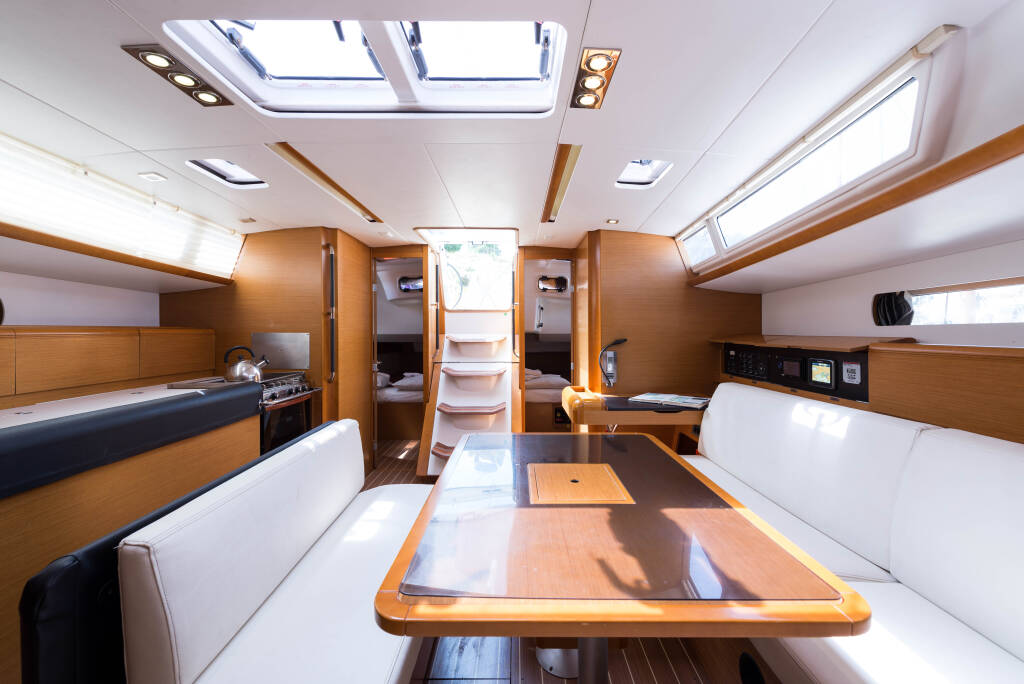 Jeanneau Sun Odyssey 469 Vega