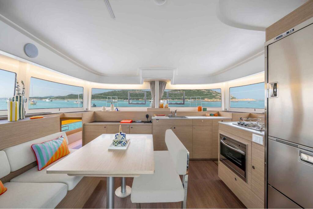 Lagoon 38 FURIA