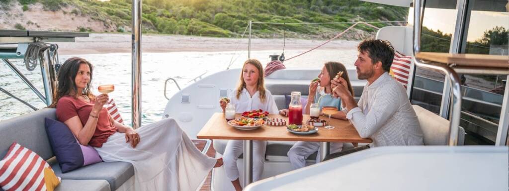 Lagoon 38  new Lag 38