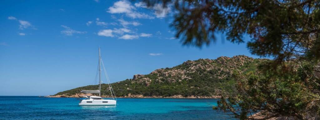 Lagoon 38  new lag 38_2 