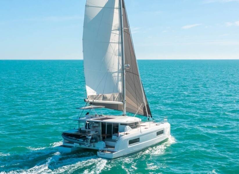 Lagoon 38 Alma Breeze