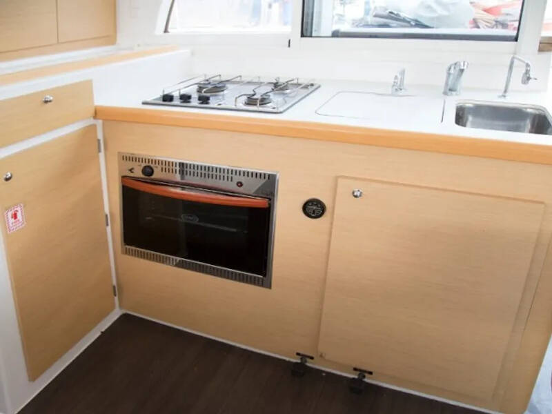Lagoon 380 S2 Discovery