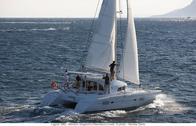 Lagoon 380 EPSILON 